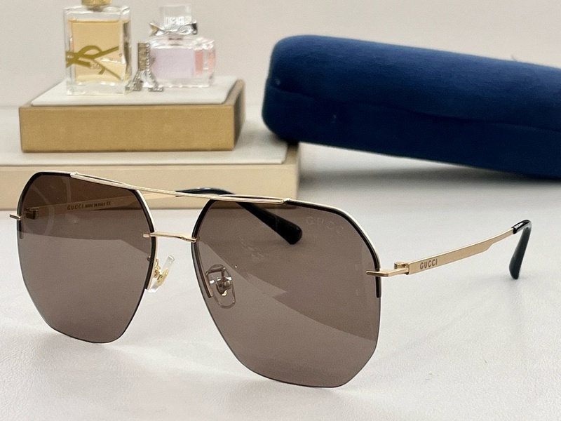 Gucci Sunglasses 16